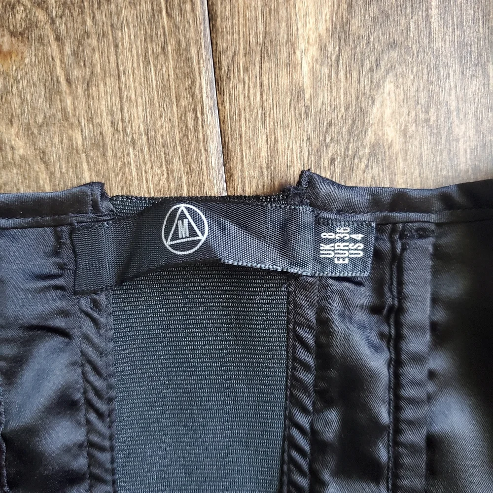 Missguided black corset - Picture 5 of 6